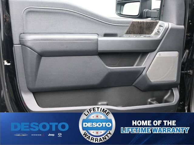 New 2026 Ford F250 Lariat w/ Black Appearance Package image 21
