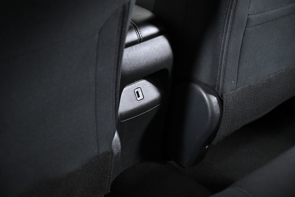 Certified 2023 Nissan Sentra SV FWD image 28