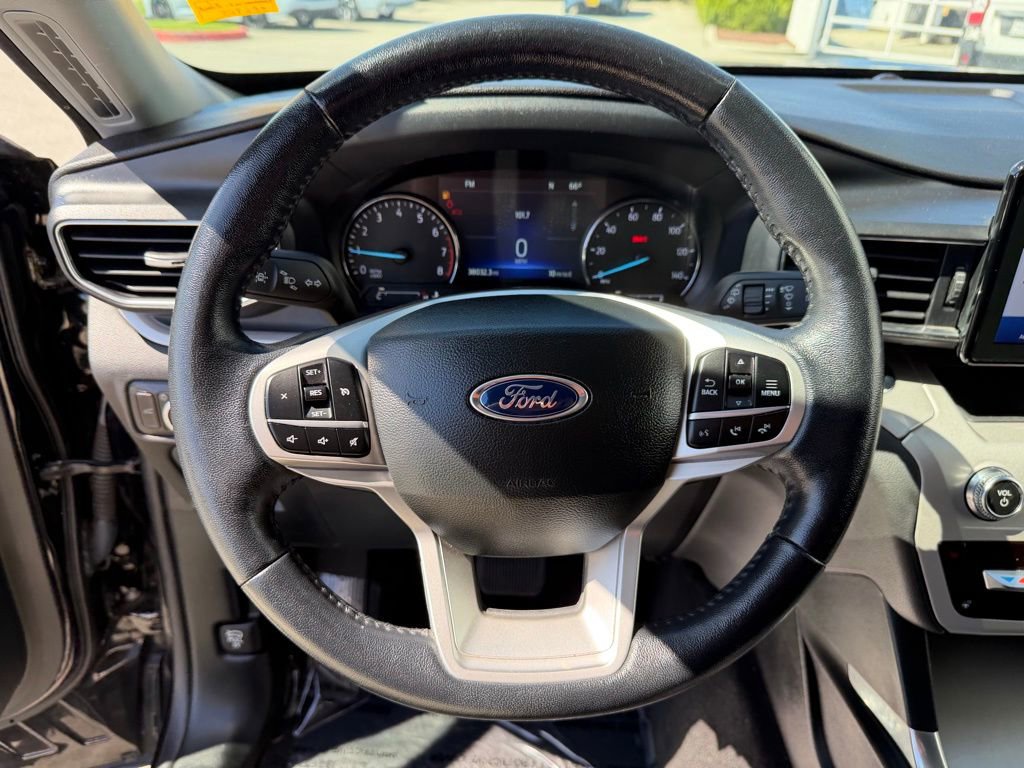 Used 2023 Ford Explorer XLT w/ Equipment Group 202A image 22