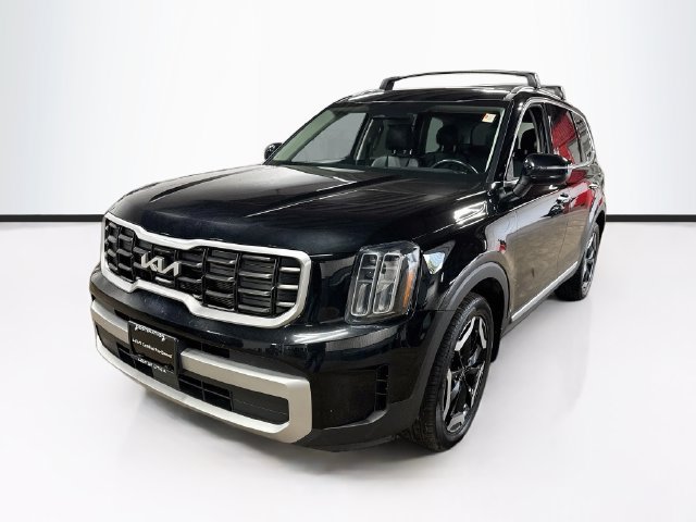 Certified 2024 Kia Telluride S w/ S Sunroof Package AWD/4WD image 3