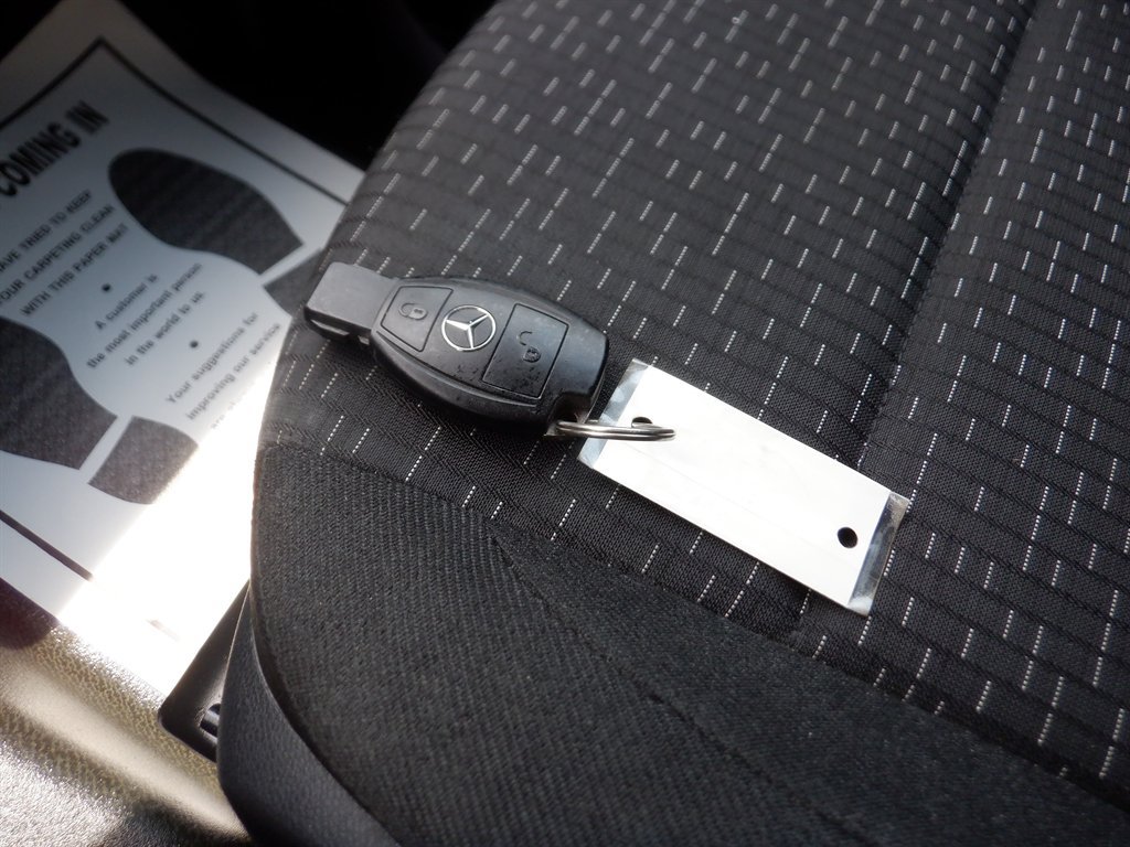 Used 2023 Mercedes-Benz Metris image 18