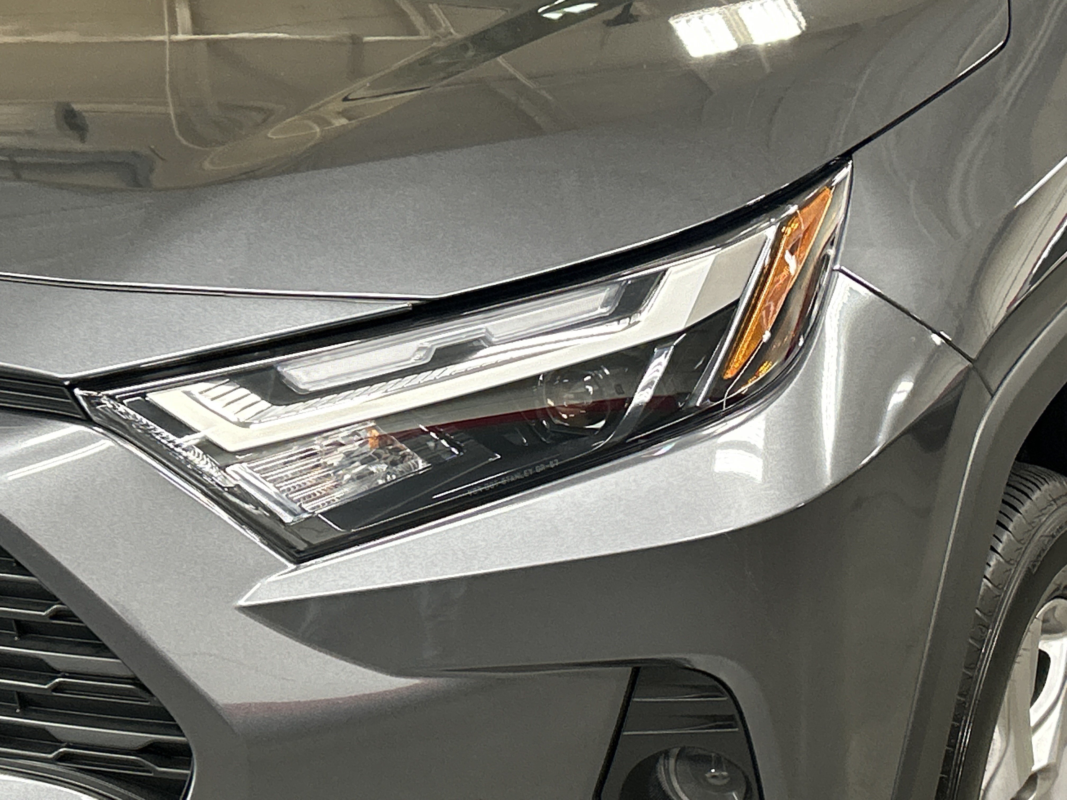 Certified 2025 Toyota RAV4 XLE w/ Convenience Package FWD image 6