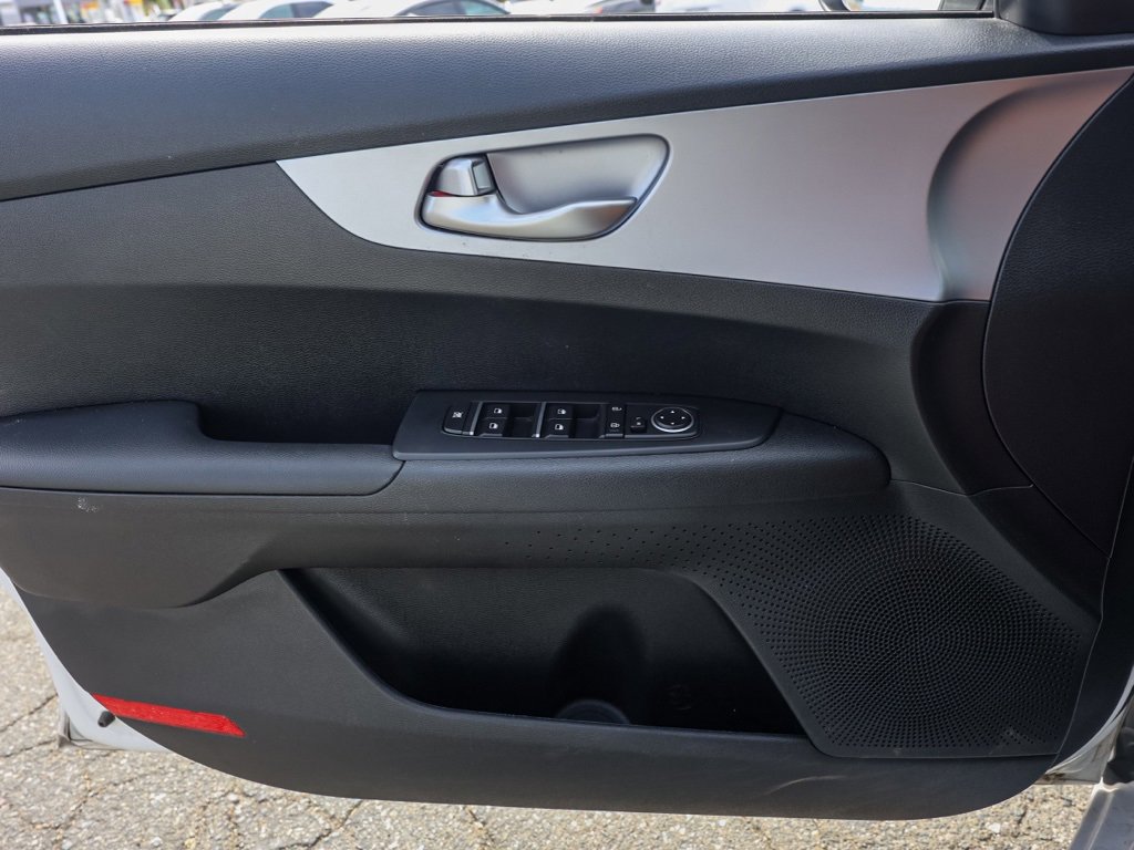 Used 2024 Kia Forte LXS image 22