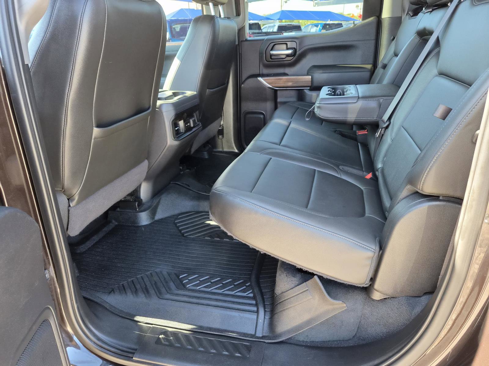 Used 2020 Chevrolet Silverado 1500 LT Trail Boss AWD/4WD image 3