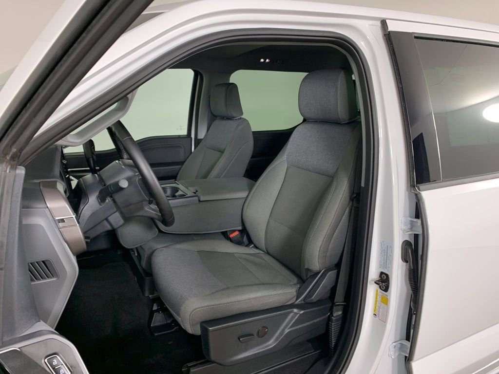 Used 2025 Ford F150 XLT w/ Equipment Group 301A Standard image 26