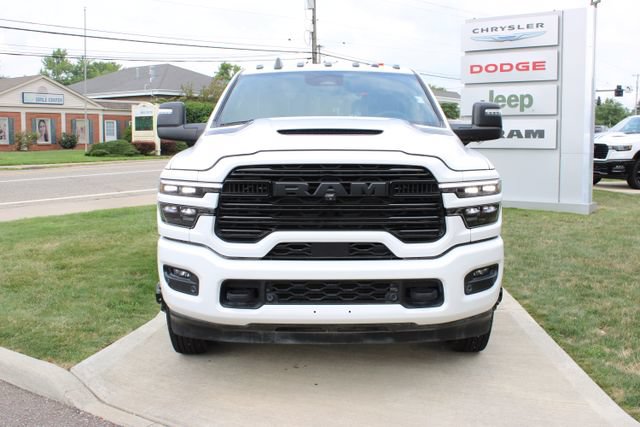 Used 2026 RAM 3500 Laramie w/ Night Edition AWD/4WD image 6