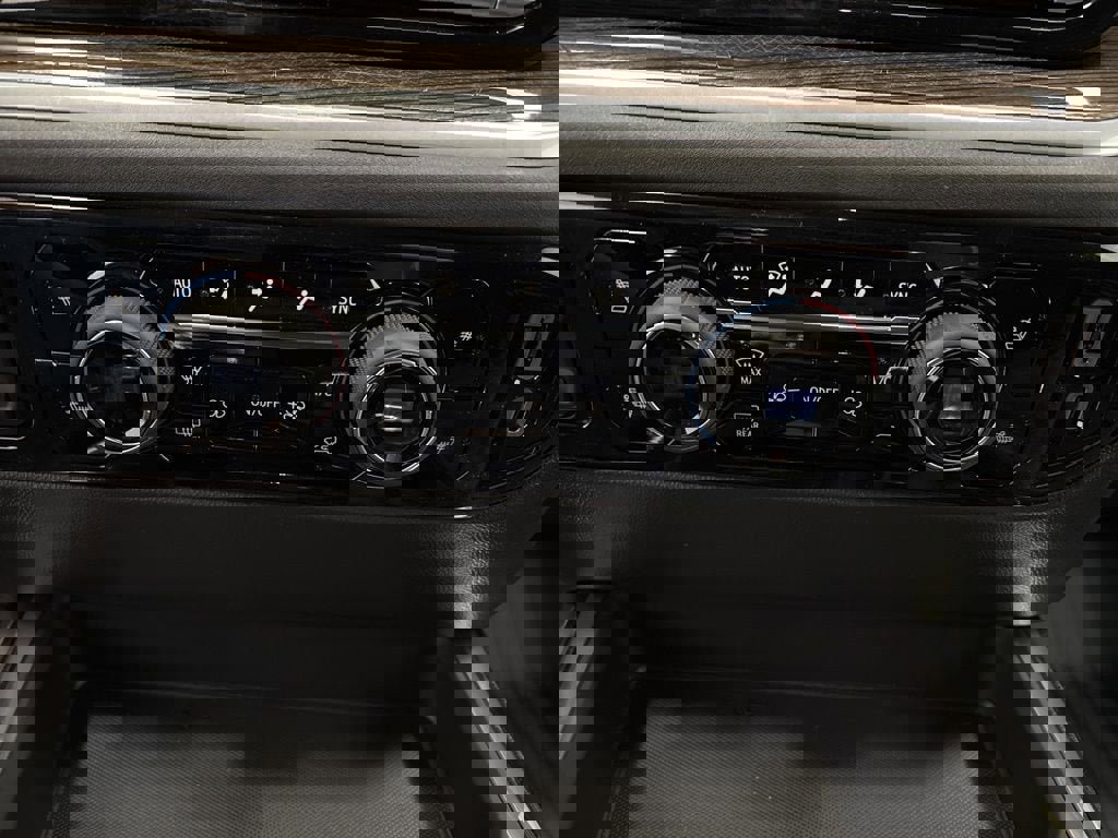 New 2026 Chevrolet Silverado 1500 LT Trail Boss w/ LT Trail Boss Premium Package image 23