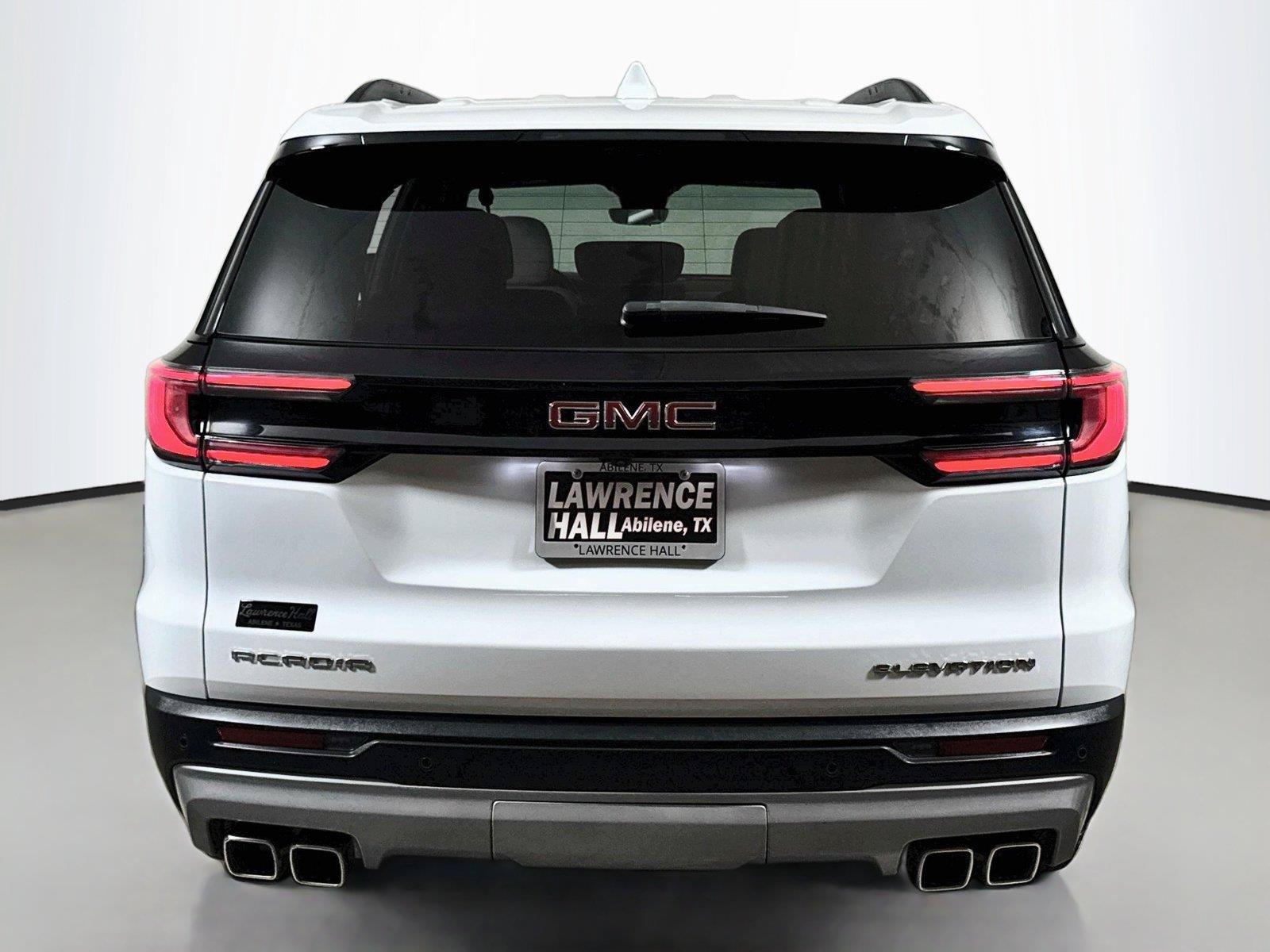 Used 2026 GMC Acadia Elevation w/ Elevation Premium Package FWD image 5