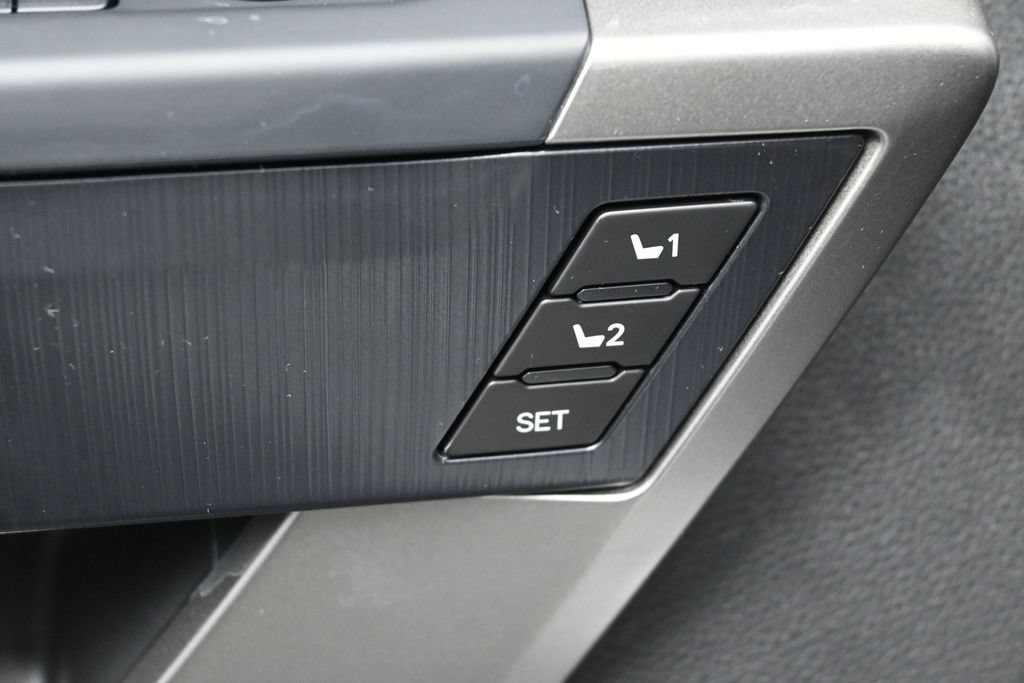 Certified 2026 Toyota Tundra Platinum AWD/4WD image 12
