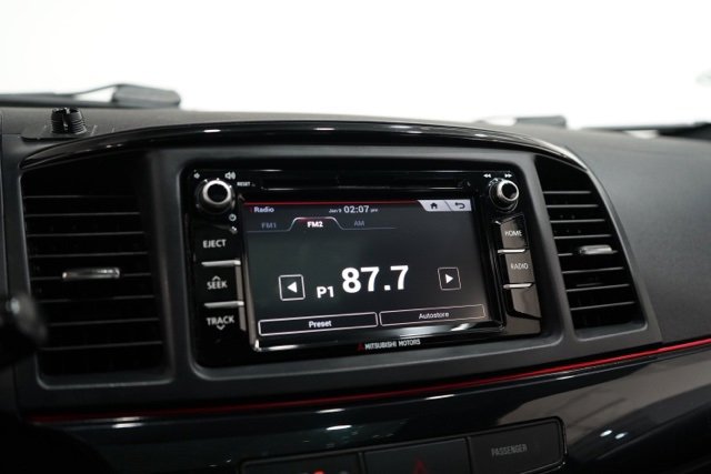 Used 2017 Mitsubishi Lancer ES image 25