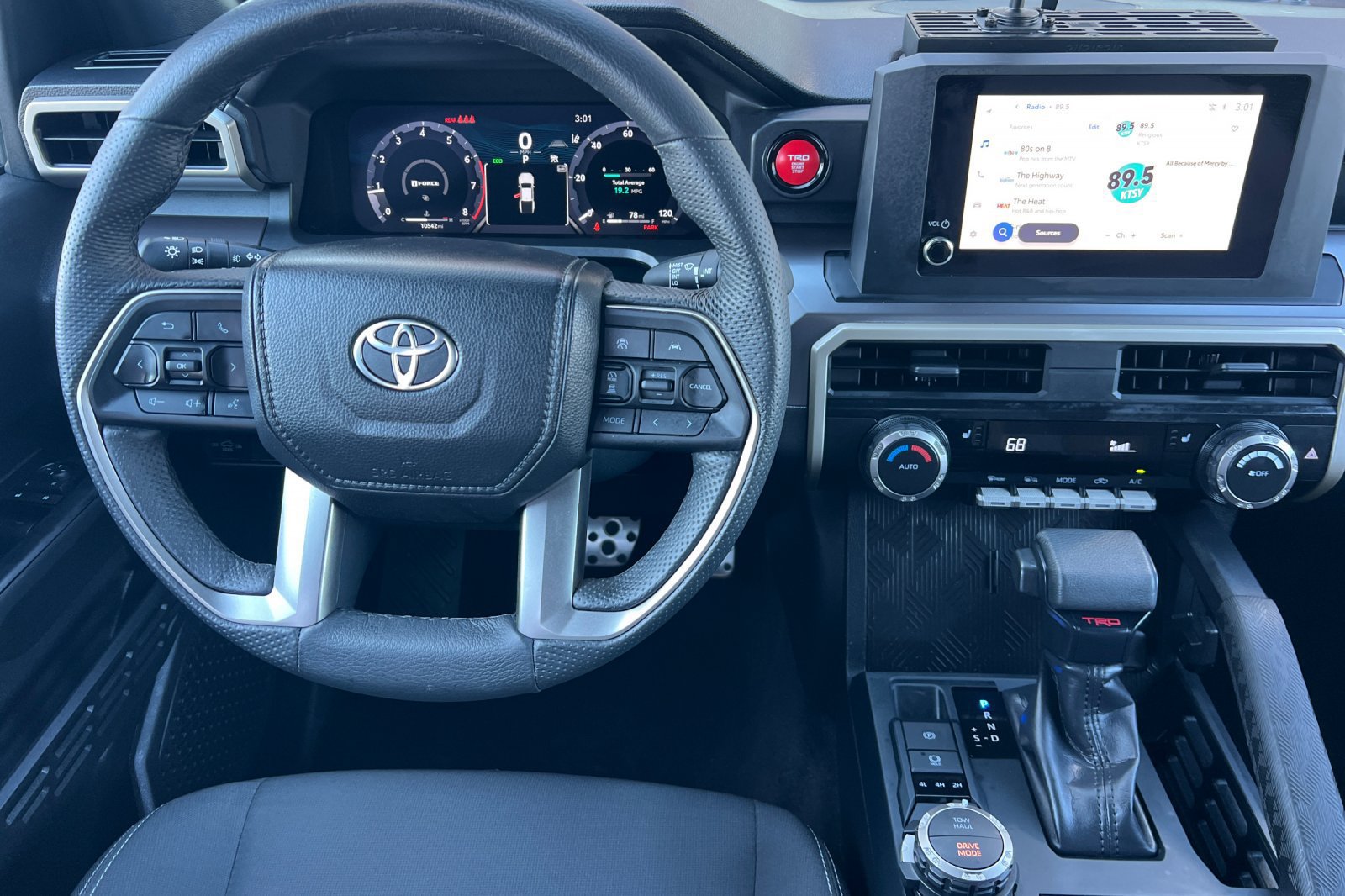 Used 2026 Toyota Tacoma TRD Sport AWD/4WD image 11