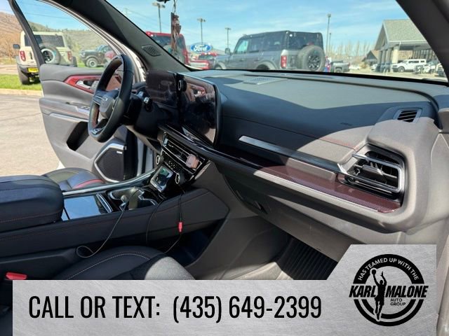 Used 2024 Chevrolet Traverse RS w/ LPO, Floor Liner Package image 41