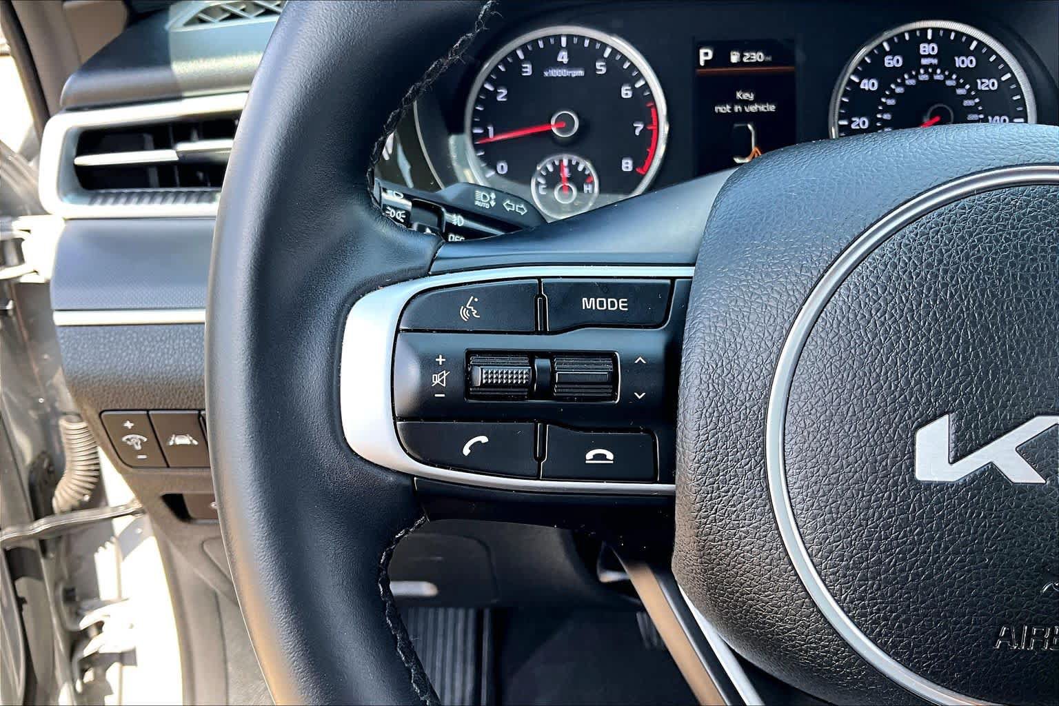 Used 2022 Kia K5 GT-Line FWD image 22