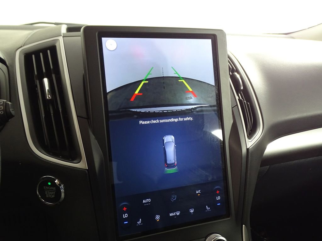 Used 2024 Ford Edge SEL AWD/4WD image 8