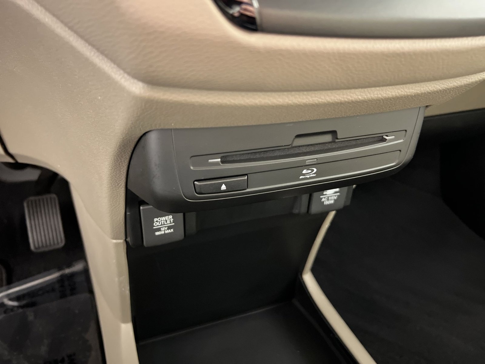 Used 2019 Honda Odyssey Elite image 33