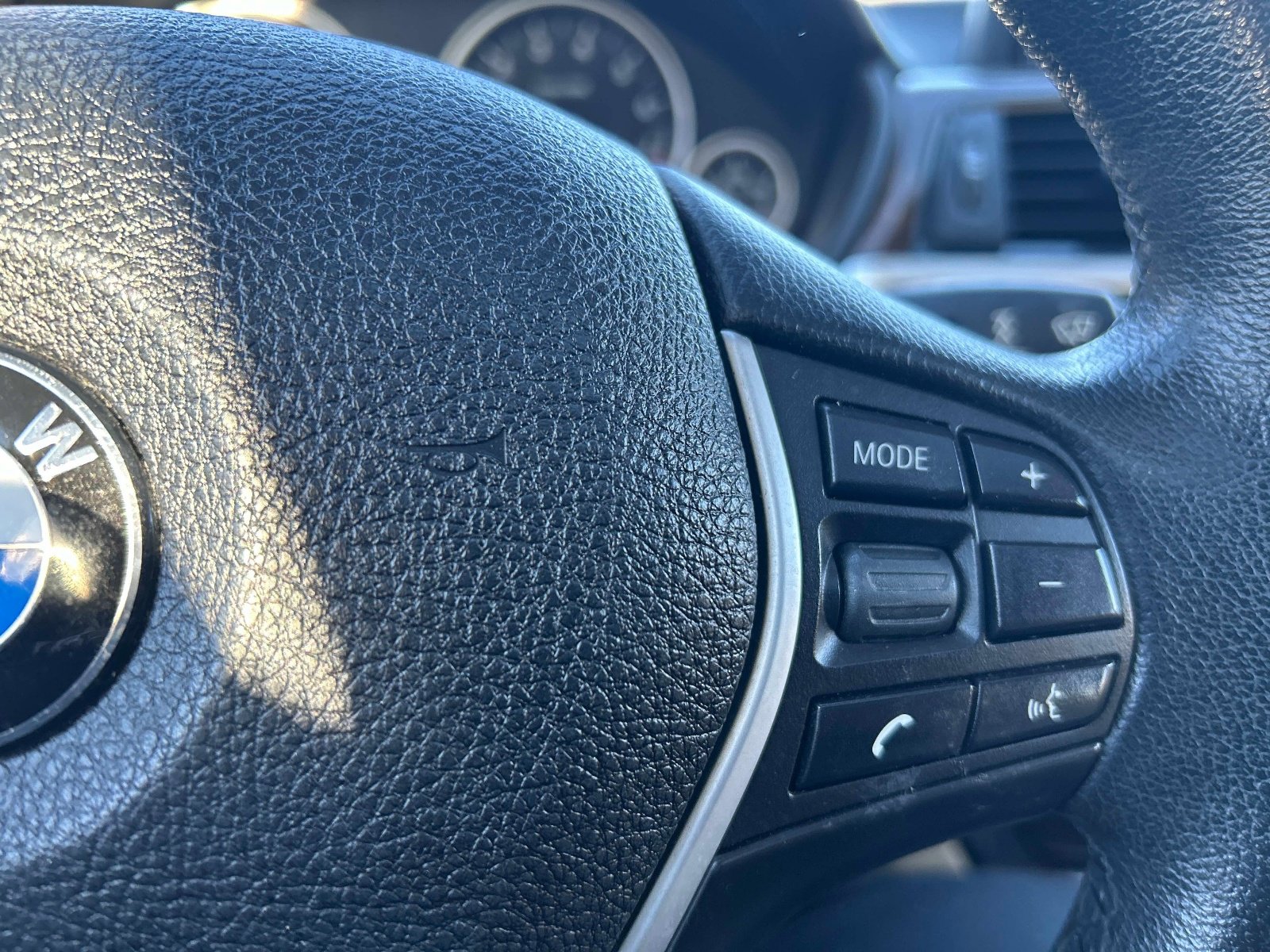 Used 2015 BMW 328i Sedan image 24