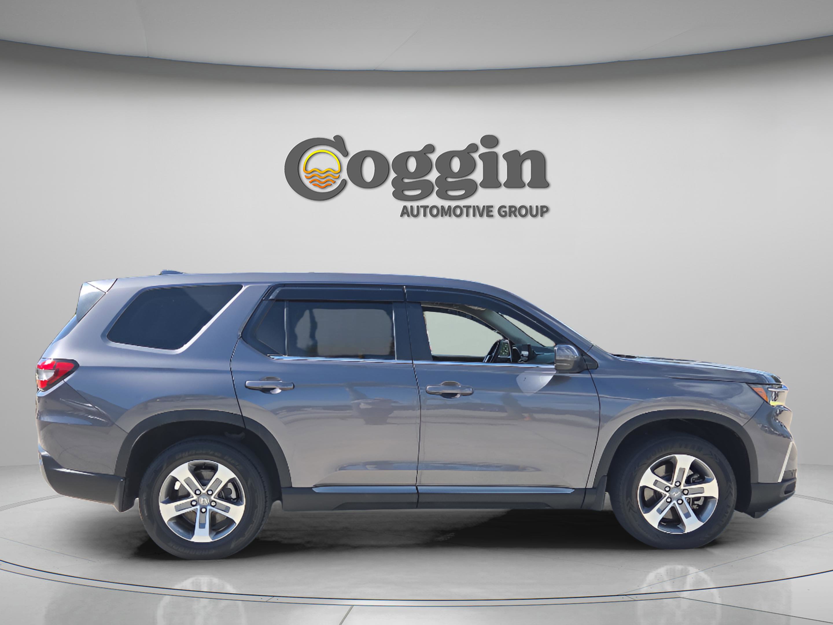 Used 2023 Honda Pilot EX-L image 6