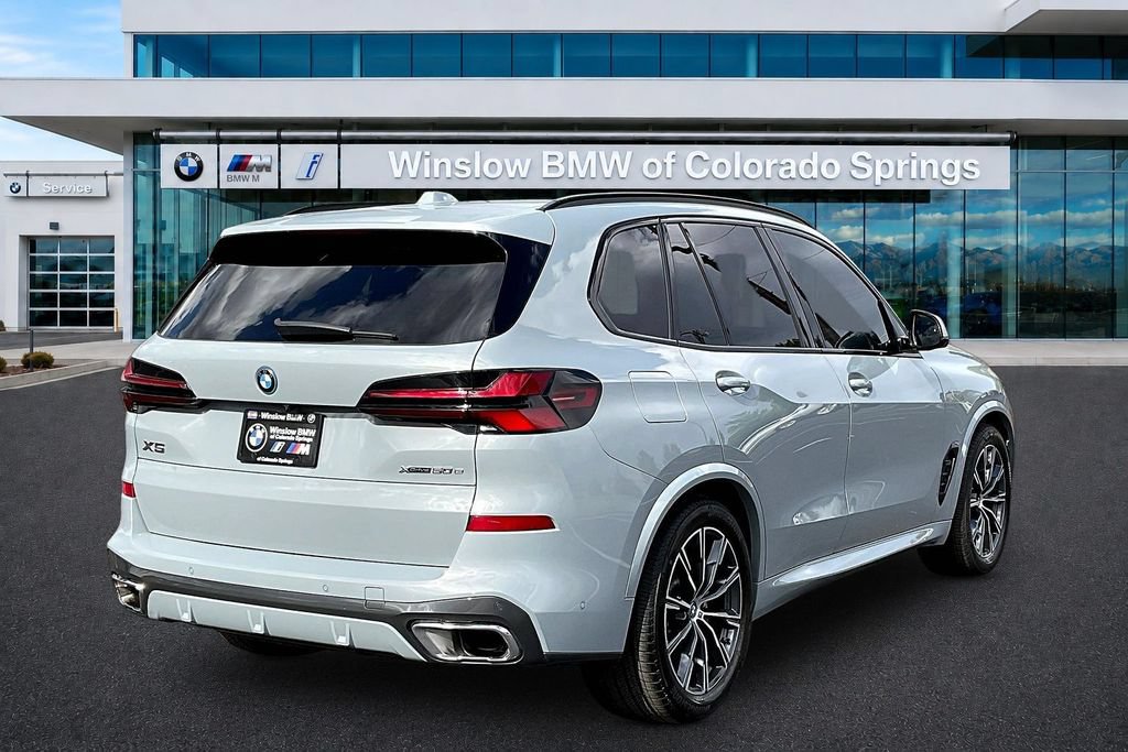 Used 2024 BMW X5 xDrive50e w/ M Sport Package AWD/4WD image 6