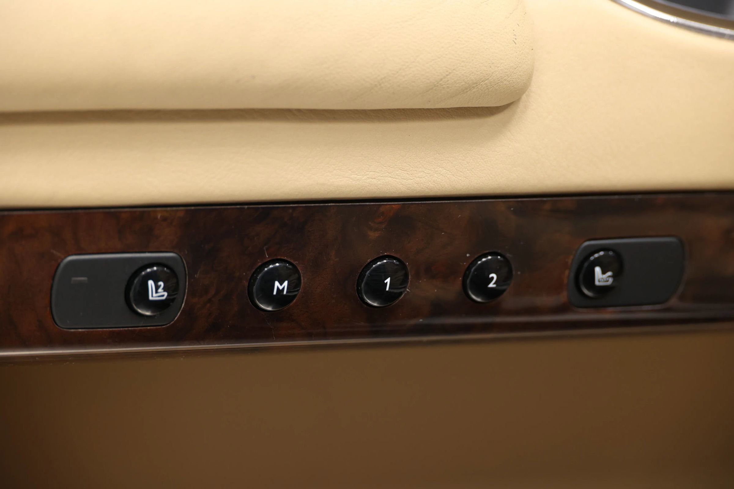 Used 2011 Rolls-Royce Ghost Sedan 4D image 12