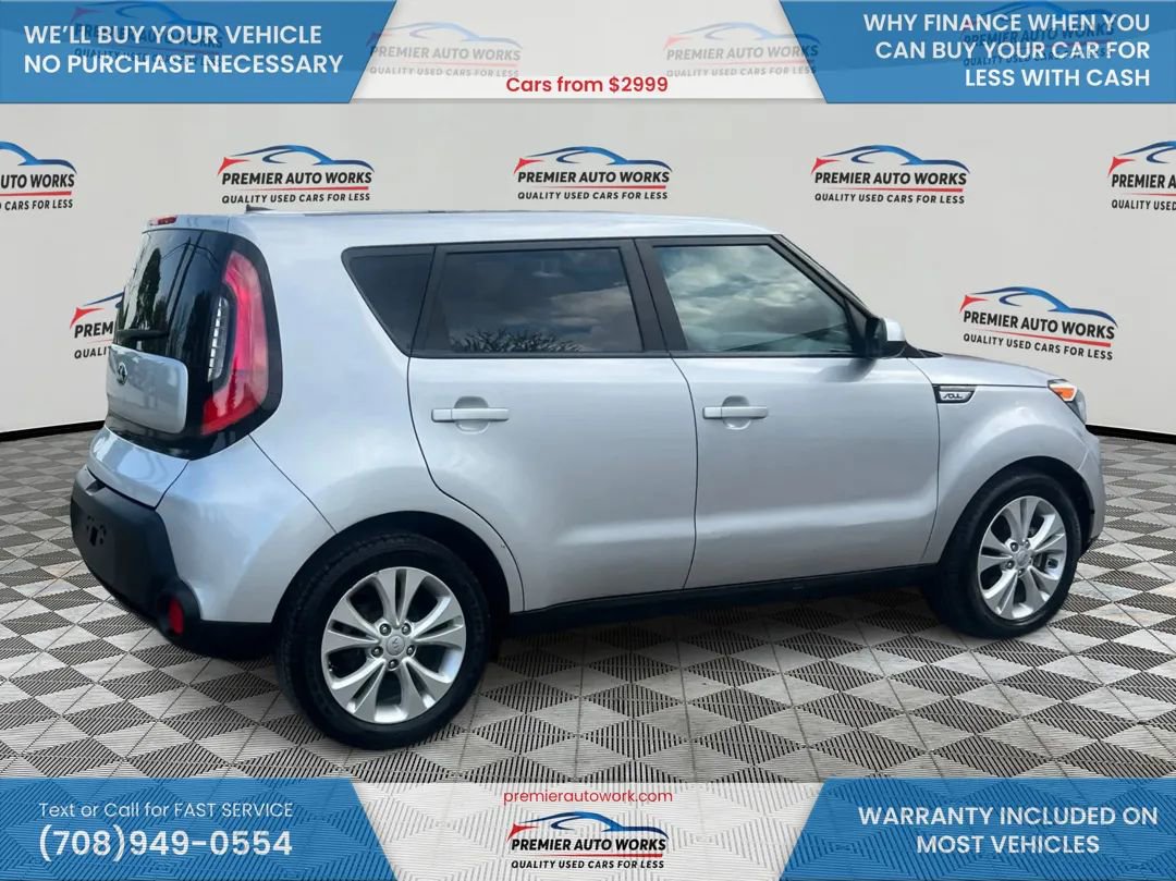Used 2015 Kia Soul + FWD image 4