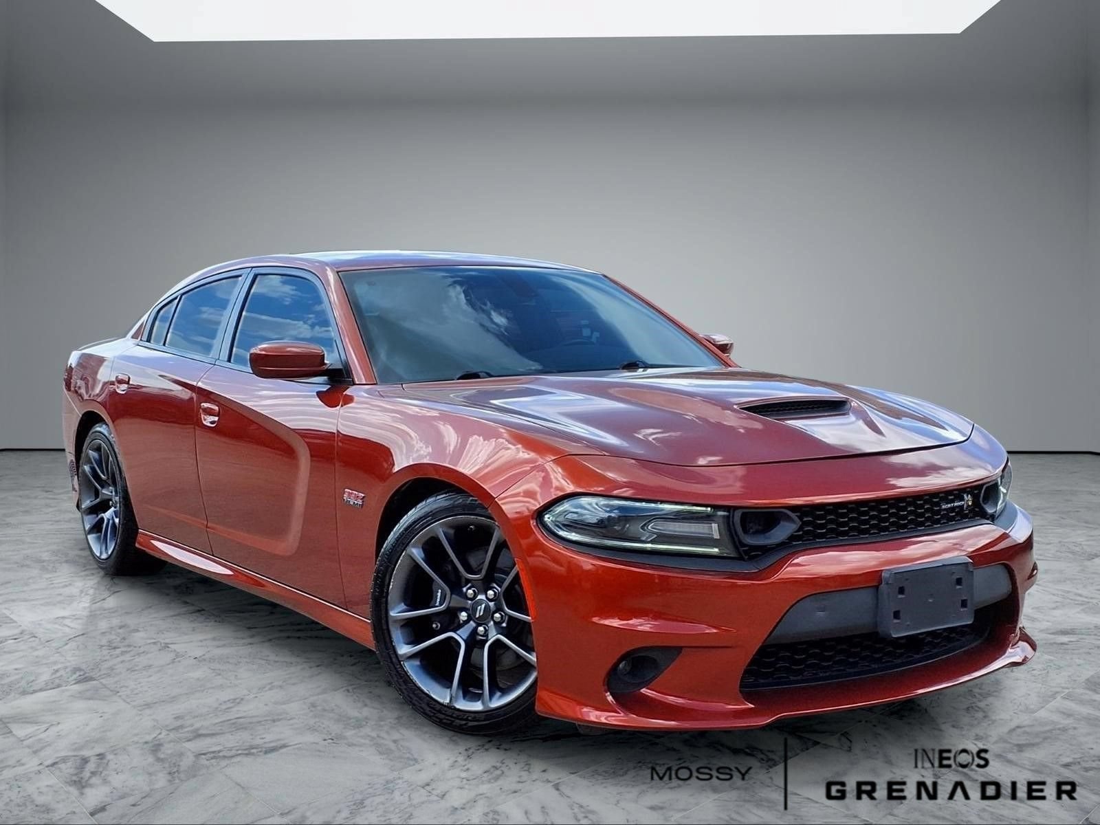 Used 2020 Dodge Charger Scat Pack RWD image 1
