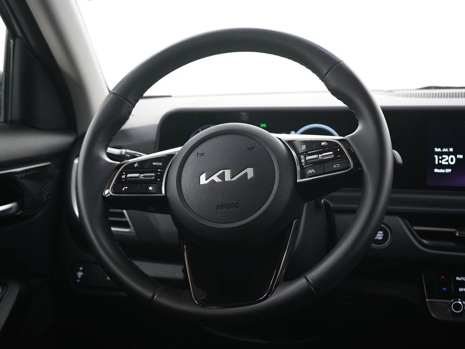 Used 2025 Kia Seltos EX w/ EX Sunroof Package AWD/4WD image 17