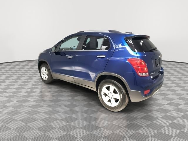 Certified 2017 Chevrolet Trax LT w/ LT Convenience Package AWD/4WD image 7