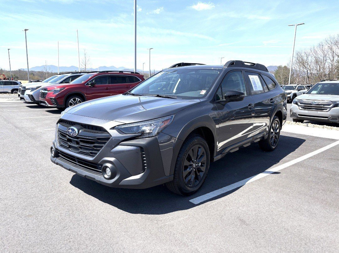 Certified 2025 Subaru Outback Onyx Edition AWD/4WD image 3