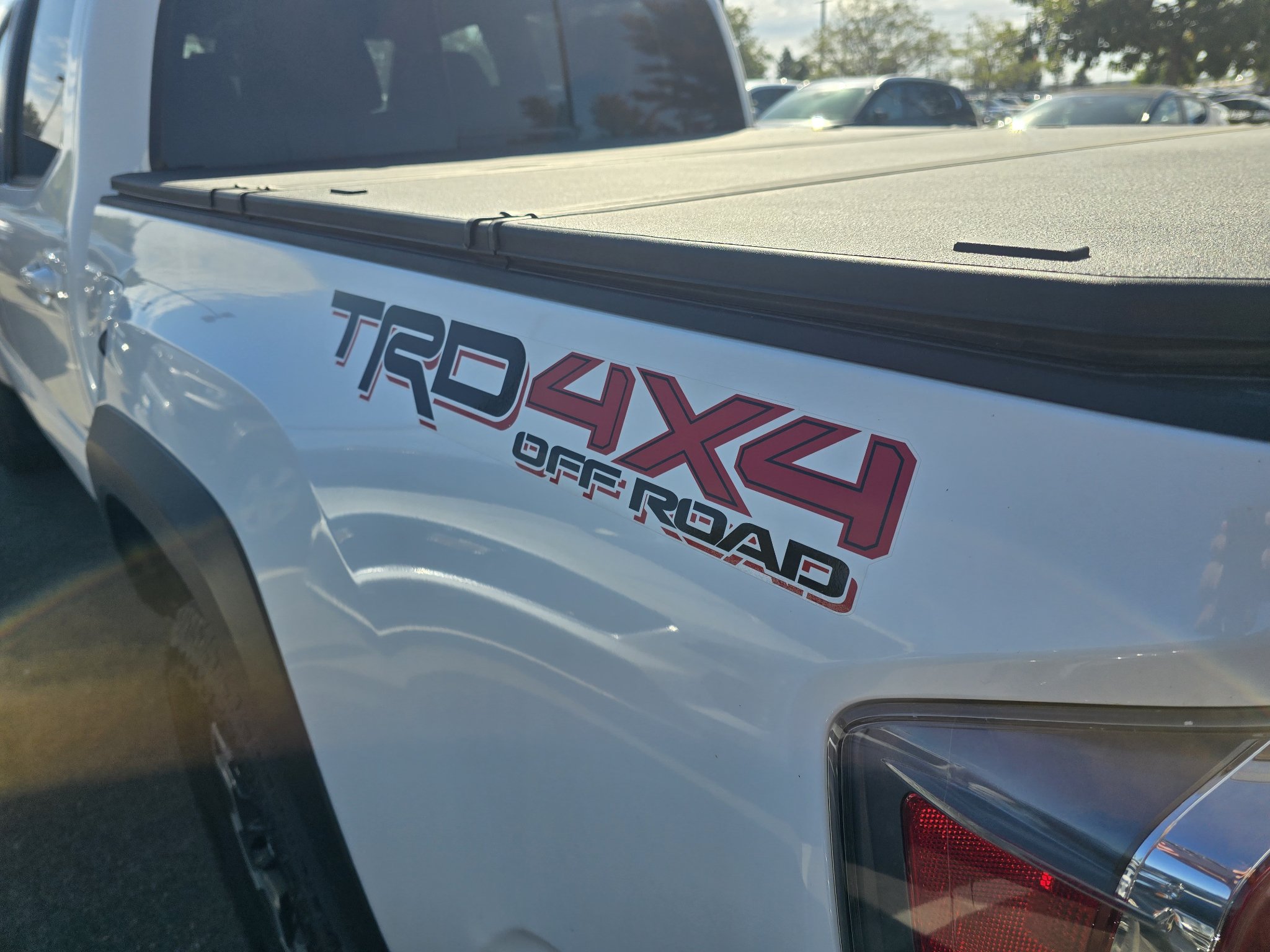 Used 2023 Toyota Tacoma TRD Off-Road AWD/4WD image 11