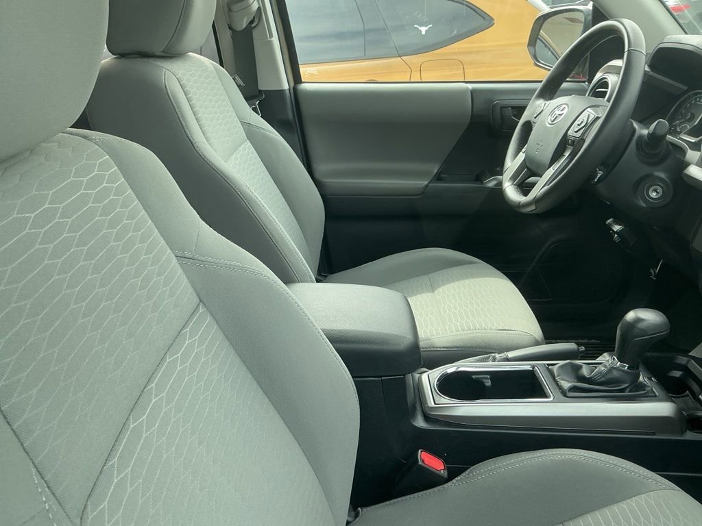 Used 2019 Toyota Tacoma SR5 image 10