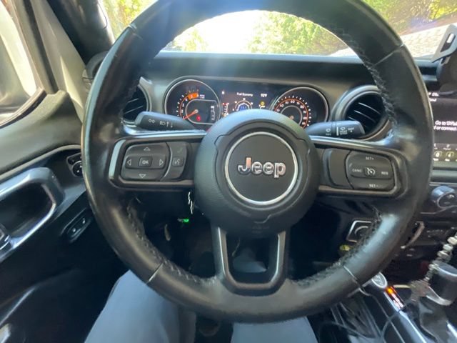 Used 2022 Jeep Gladiator Sport AWD/4WD image 15