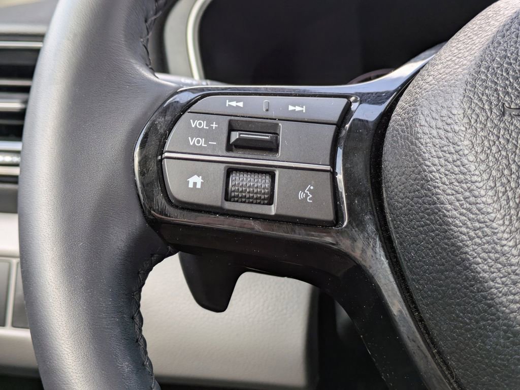 Used 2024 Honda Pilot Touring image 26