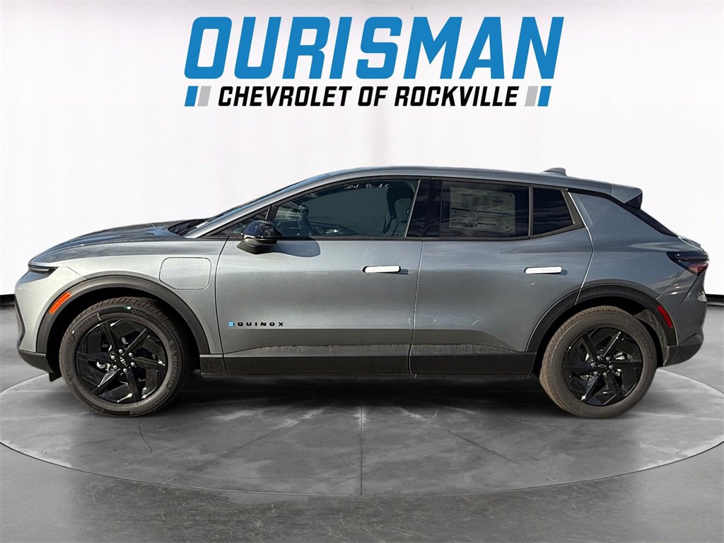 New 2026 Chevrolet Equinox EV LT w/ Midnight Package image 3