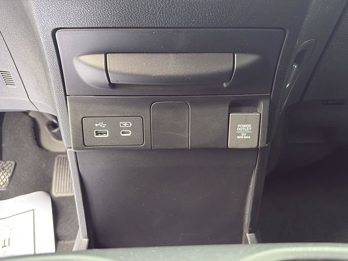 Used 2025 Honda Odyssey Sport-L image 22