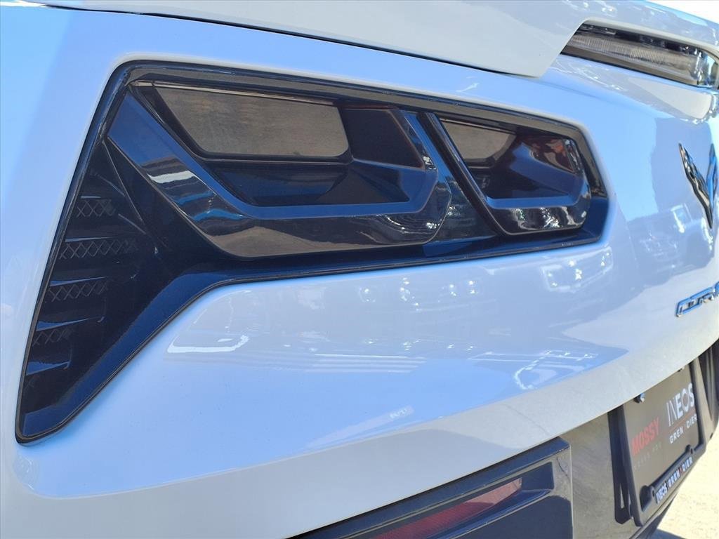 Used 2014 Chevrolet Corvette Stingray Coupe w/ Battery Protection Package image 21