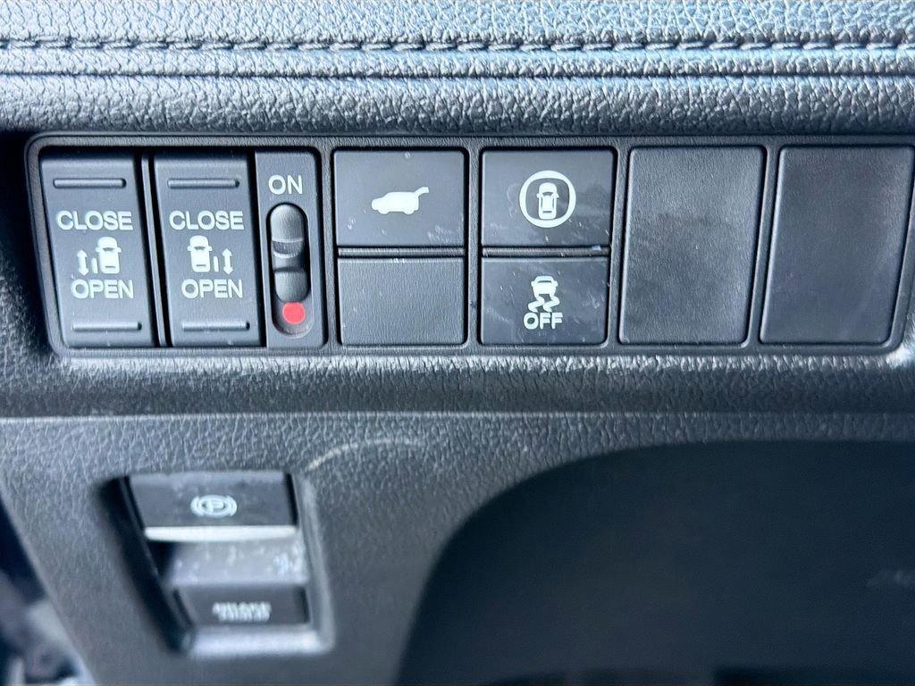 Used 2023 Honda Odyssey EX-L image 21