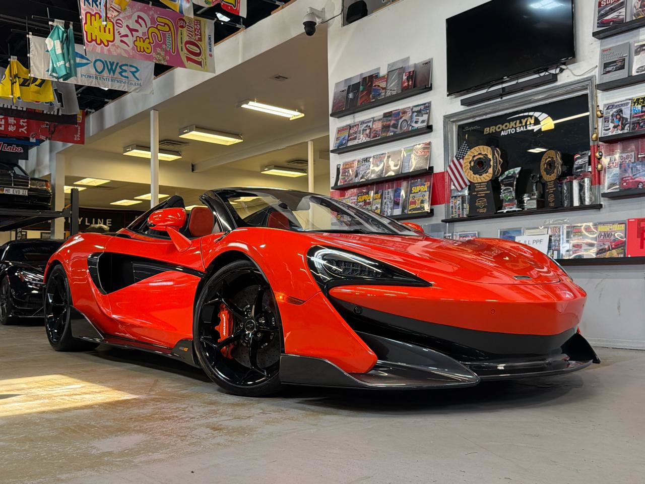 Used 2020 McLaren 600LT Spider RWD video 1