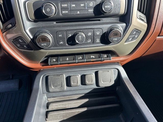 Used 2014 Chevrolet Silverado 1500 High Country w/ High Country Premium Package image 22