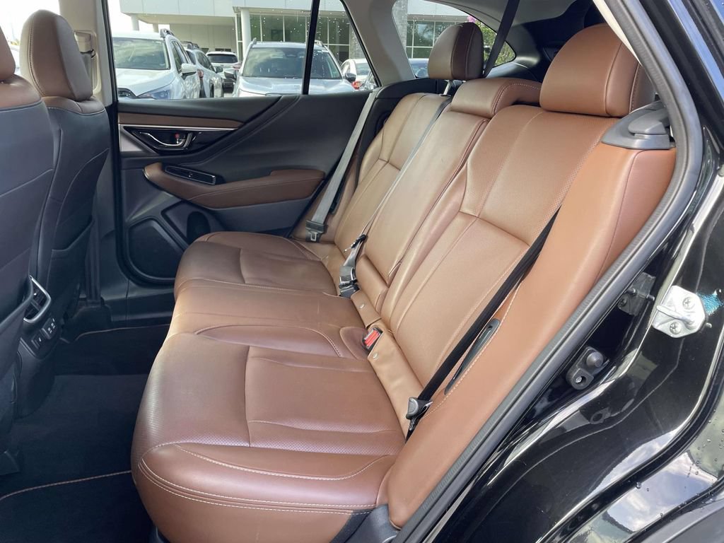 Certified 2022 Subaru Outback Touring w/ Popular Package #2 AWD/4WD image 3