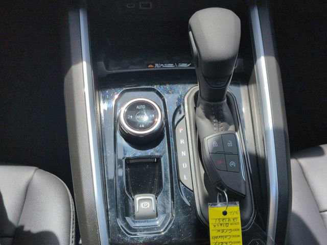 Used 2025 Chevrolet Colorado Trail Boss AWD/4WD image 18