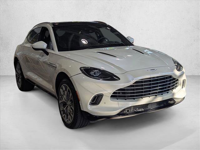 Used 2021 Aston Martin DBX image 3