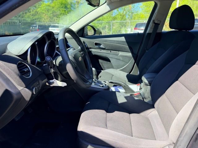 Used 2016 Chevrolet Cruze LT FWD image 5