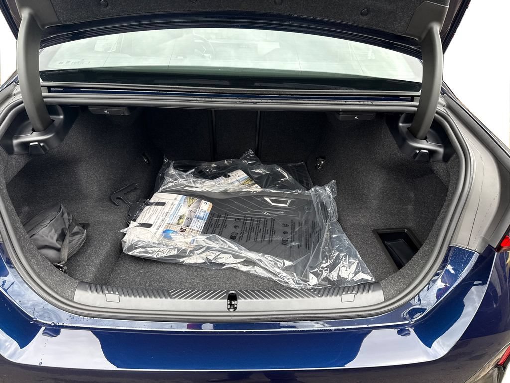 New 2026 BMW 530i w/ M Sport Package RWD image 13