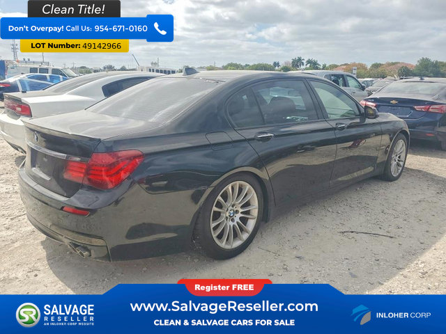Used 2013 BMW 750Li image 4