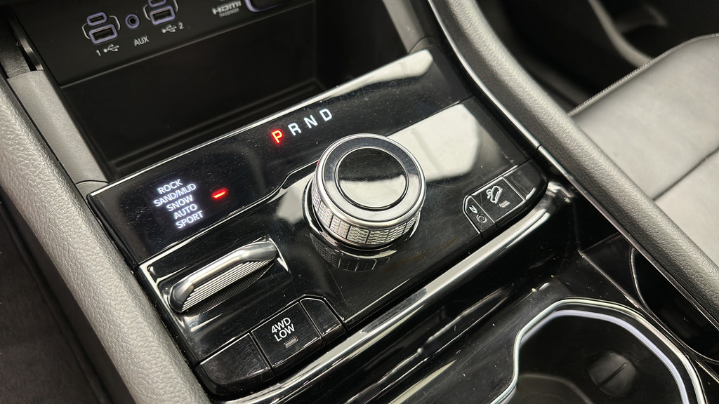 Used 2023 Jeep Grand Cherokee 4WD 4xe image 24