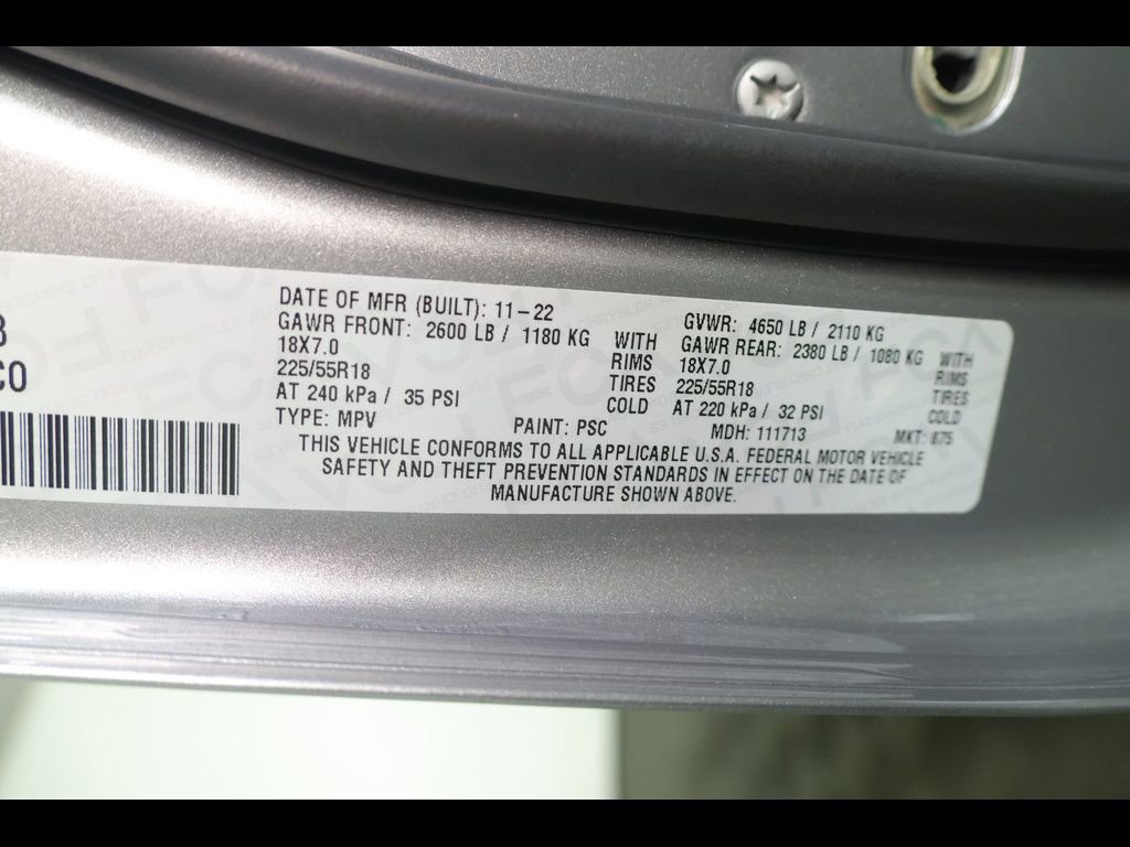 Used 2022 Jeep Compass Latitude image 30