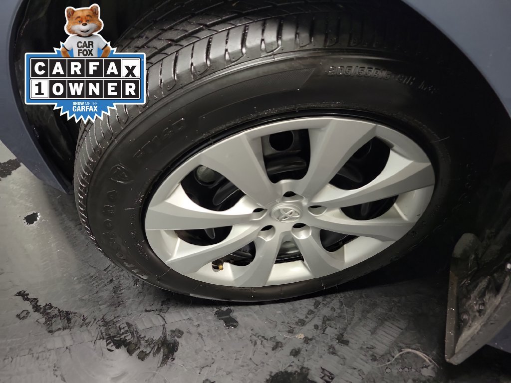 Used 2026 Toyota Corolla LE FWD image 13