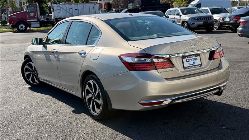 Used 2017 Honda Accord EX-L image 4