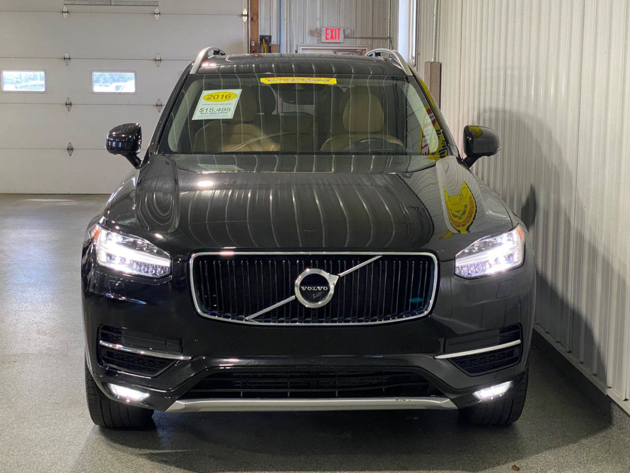 Used 2016 Volvo XC90 T6 Momentum w/ Protection Package Plus AWD/4WD image 26