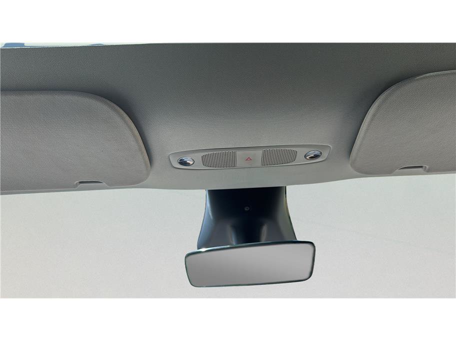 Used 2024 Tesla Model Y Performance AWD/4WD image 29
